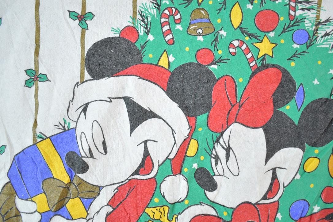 Vintage 1990s Mickey Mouse Disney Christmas Crewneck Men's 2XL - Image 4