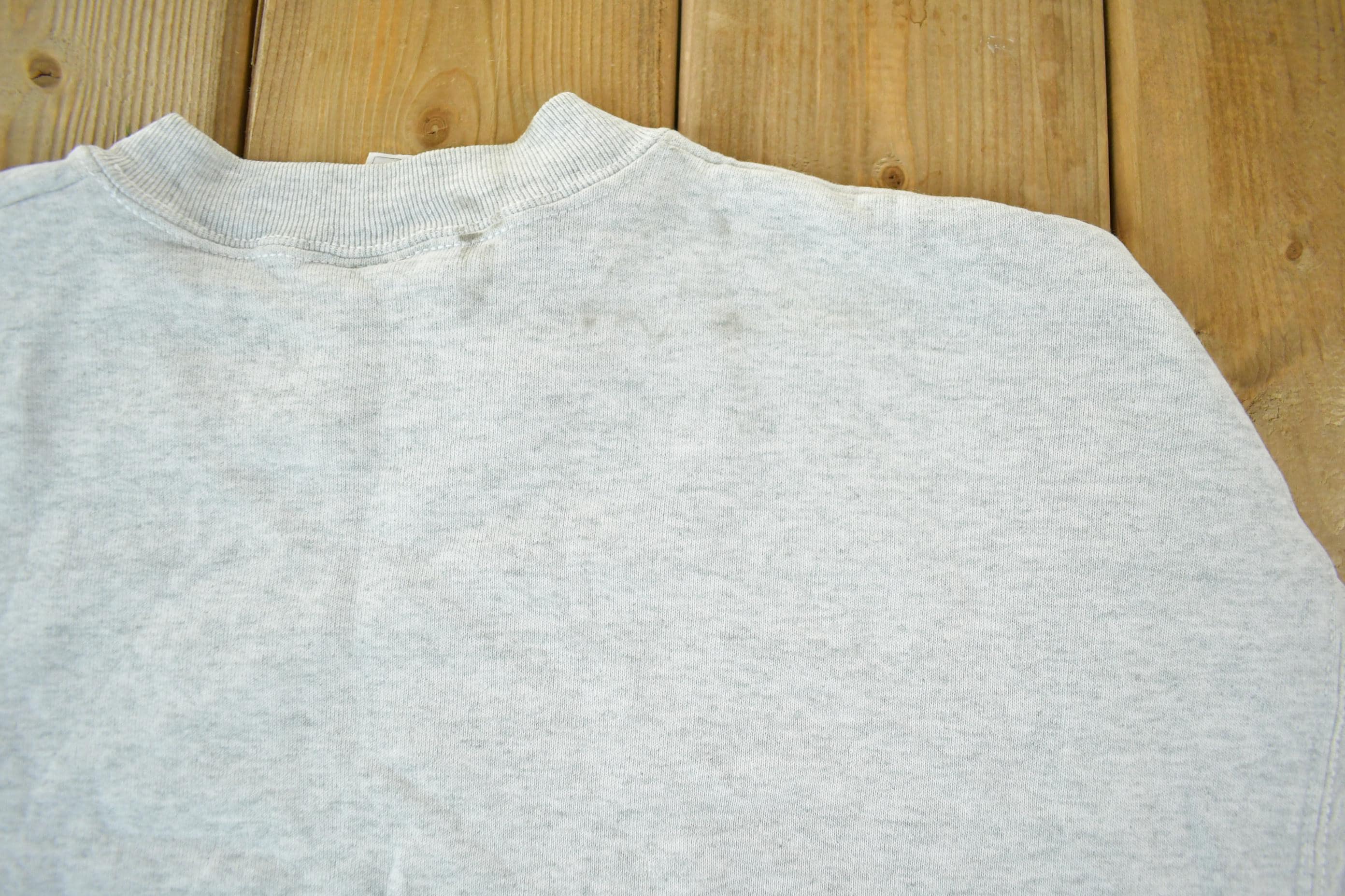 Vintage 1990s Minnesota Golden Gophers University Basketball Collegiate Crewneck Men's XL - Image 8
