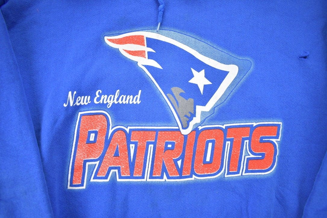 Vintage 1990s New England Patriots NFL Graphic Hoodie Men's Large - Image 3