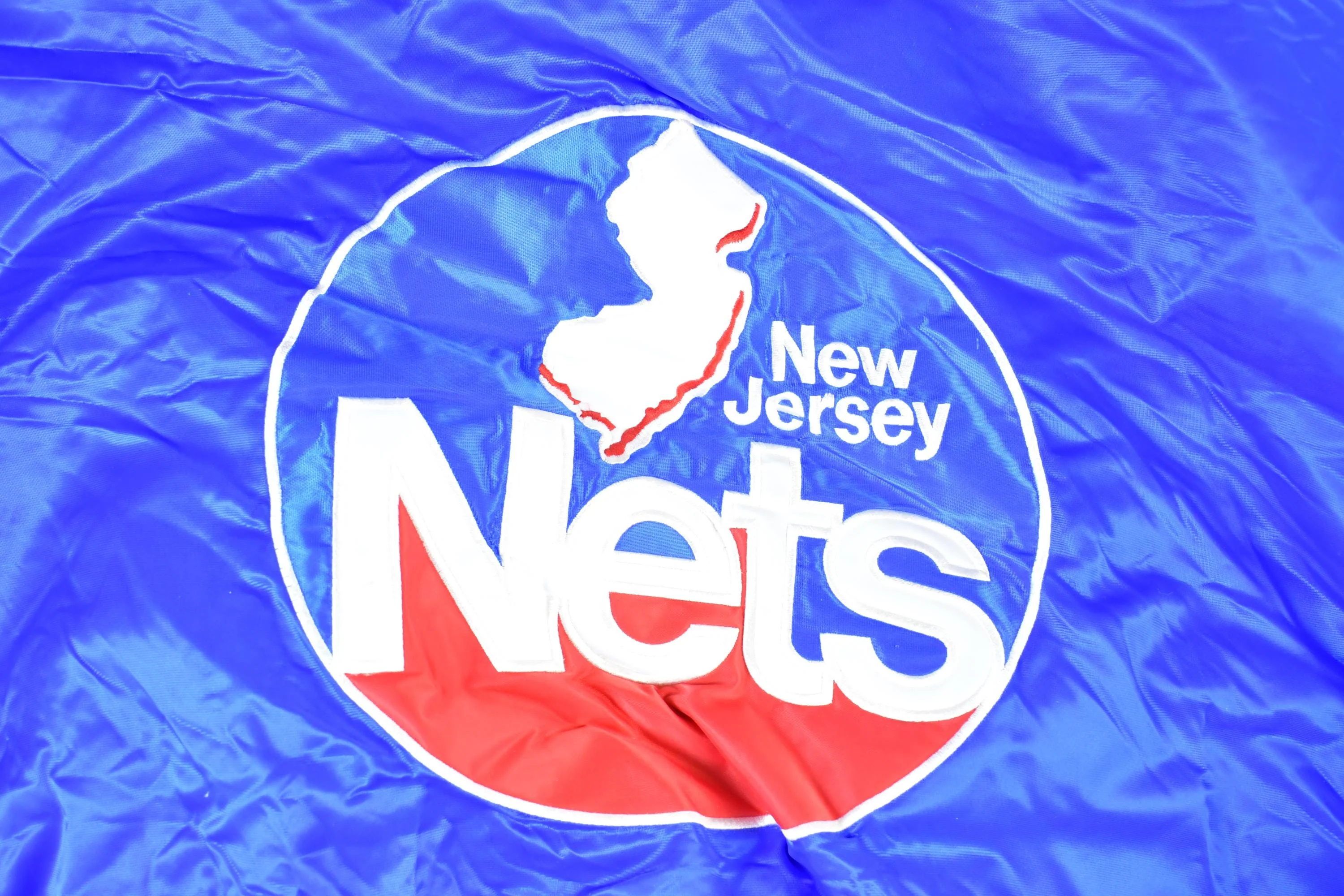 Vintage 1990s New Jersey Nets Hardwood Classics Satin Button Down Puffer Bomber Style NBA Basketball Jacket - Image 6