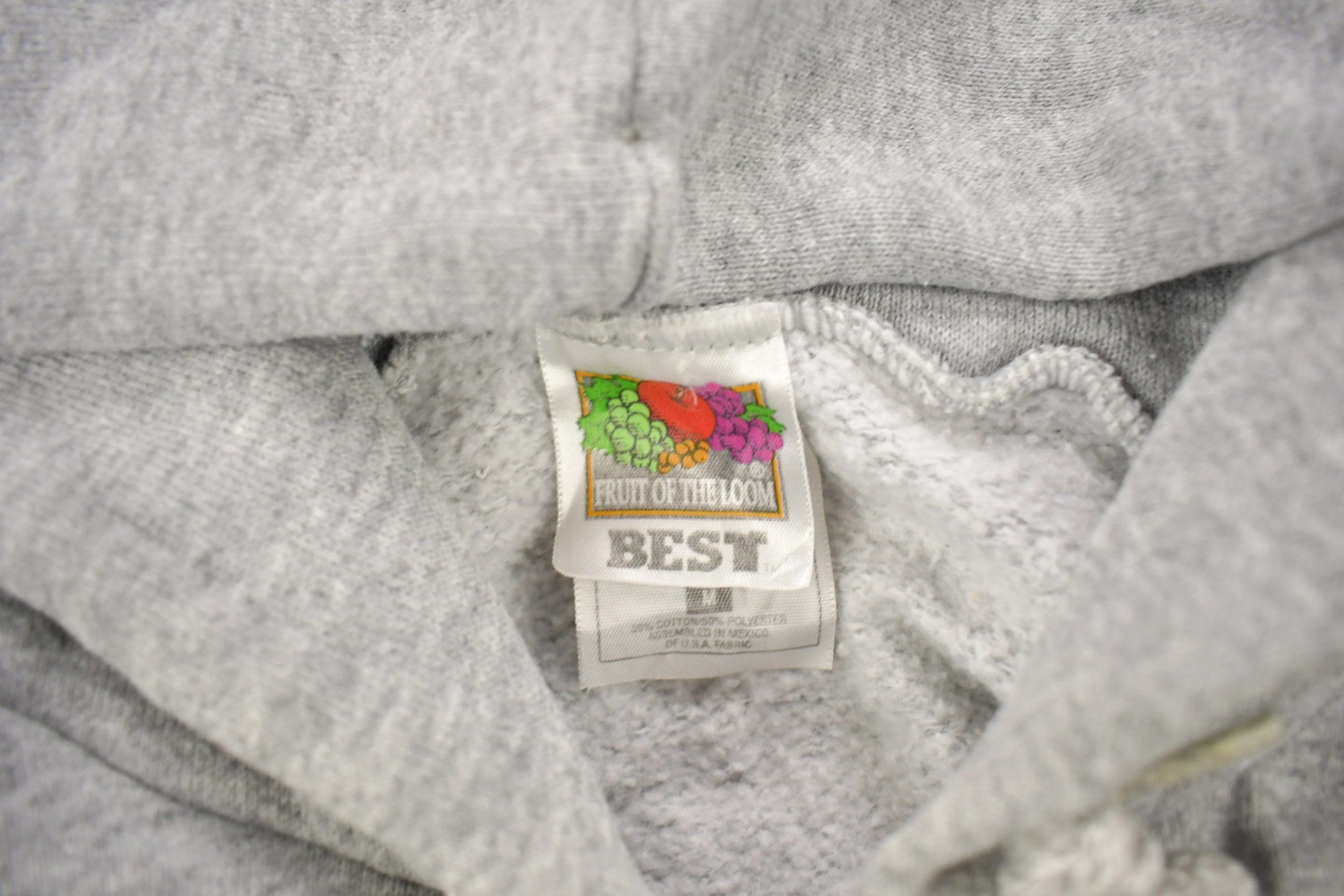 Vintage 1990s New York City Embroidered Hoodie - Image 4