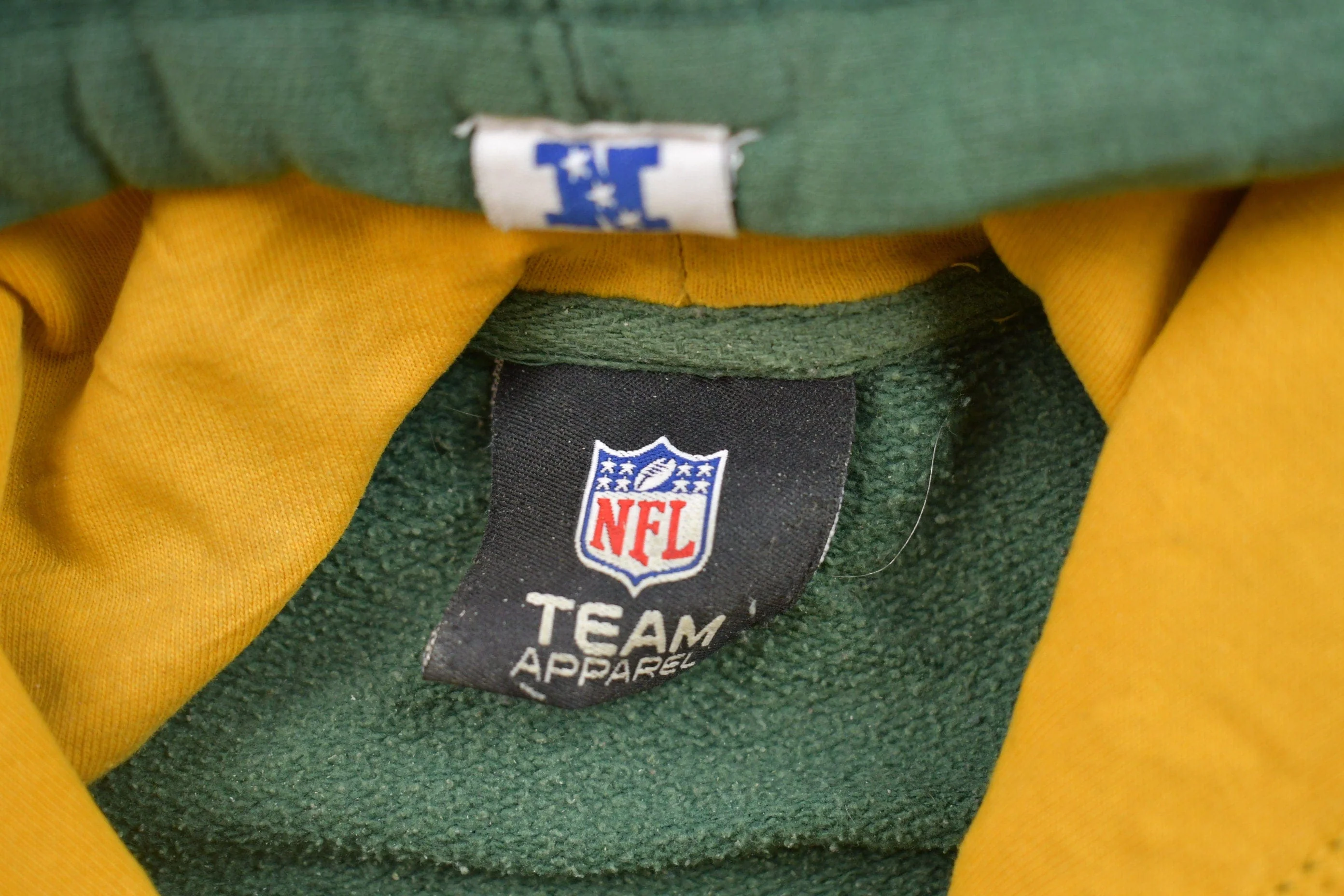 Vintage 1990s NFL Green Bay Packers Hoodie Sweatshirt Men's Large - Image 3