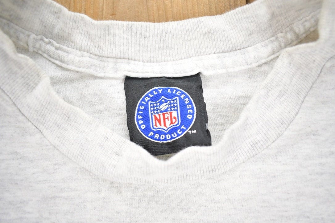 Vintage 1990s NFL Miami Dolphins T-Shirt Men's 2XL - Image 4