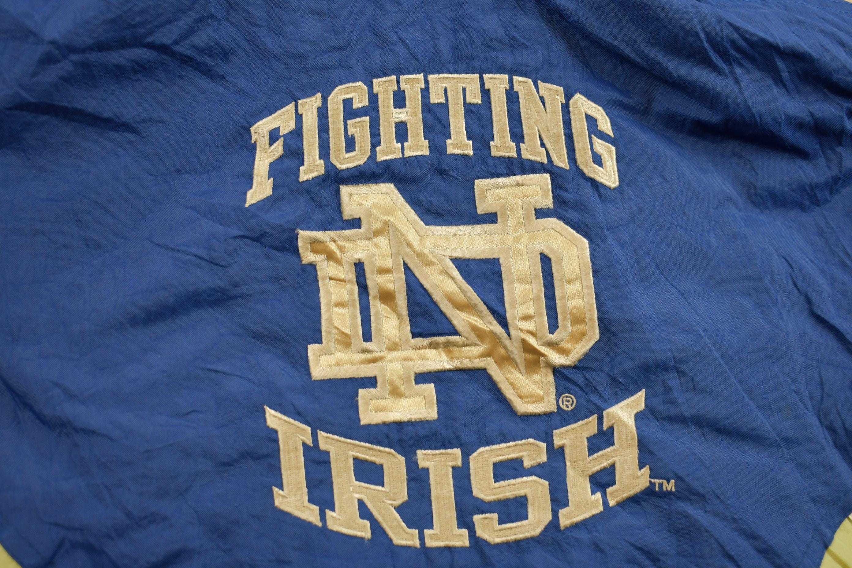 Vintage 1990s Notre Dame Fighting Irish Starter Quarter Zip Puffer Jacket Men's Medium - Image 5
