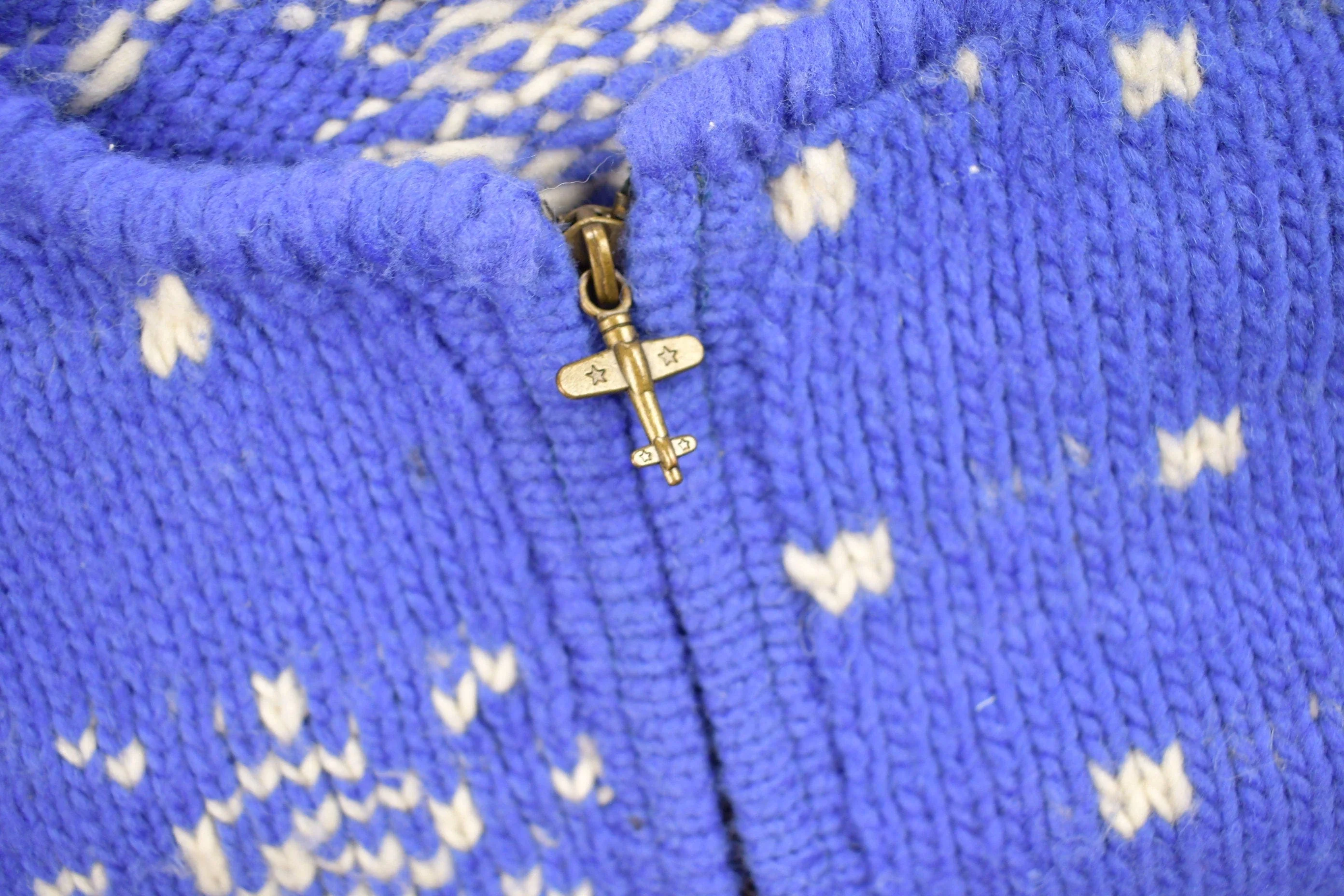 Vintage 1990s Rey Wear 100% Wool Knitted Sweater Men's Medium - Image 4
