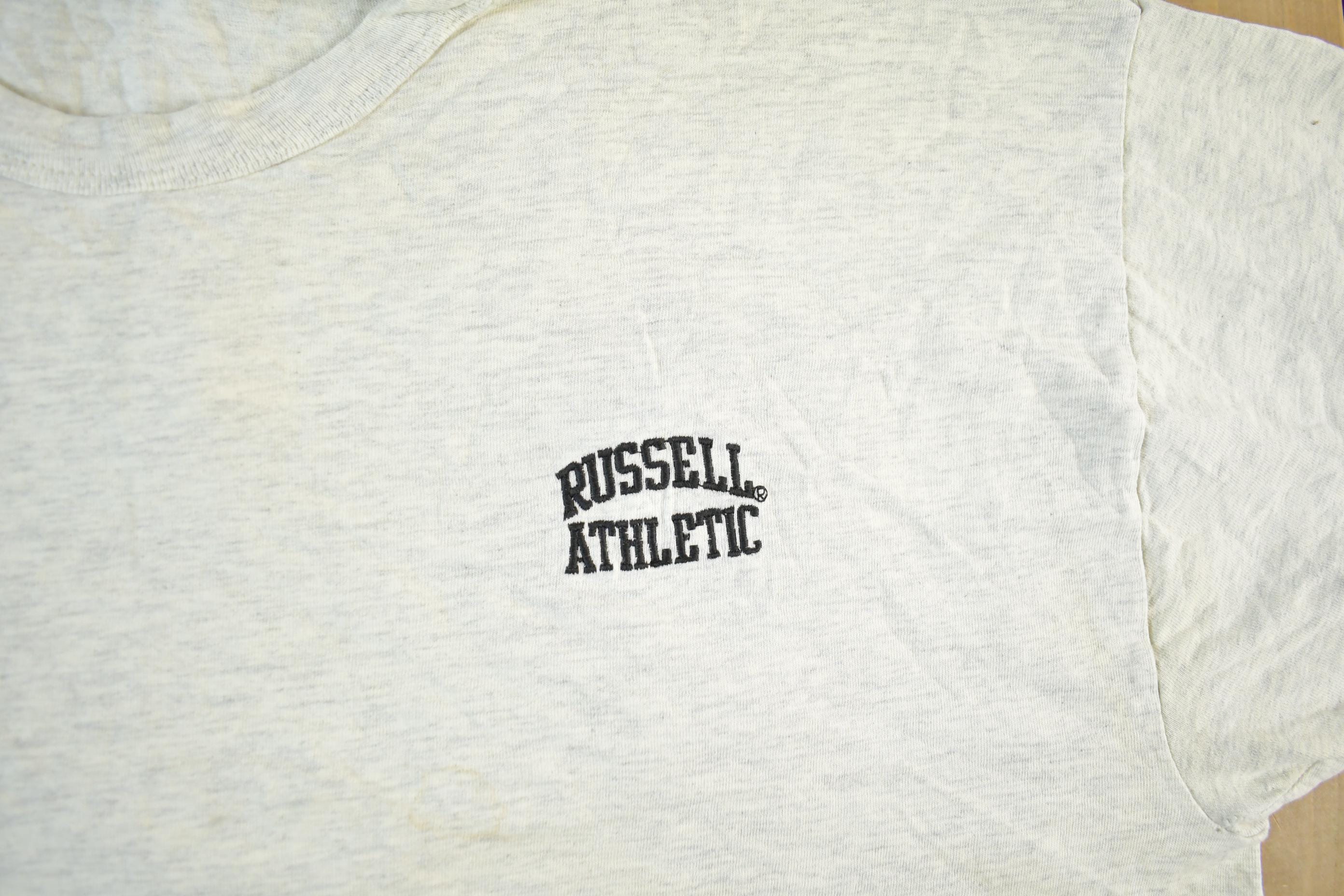 Vintage 1990s Russell Athletics Blank Embroidered T-Shirt Men's Large Men's Medium - Image 4