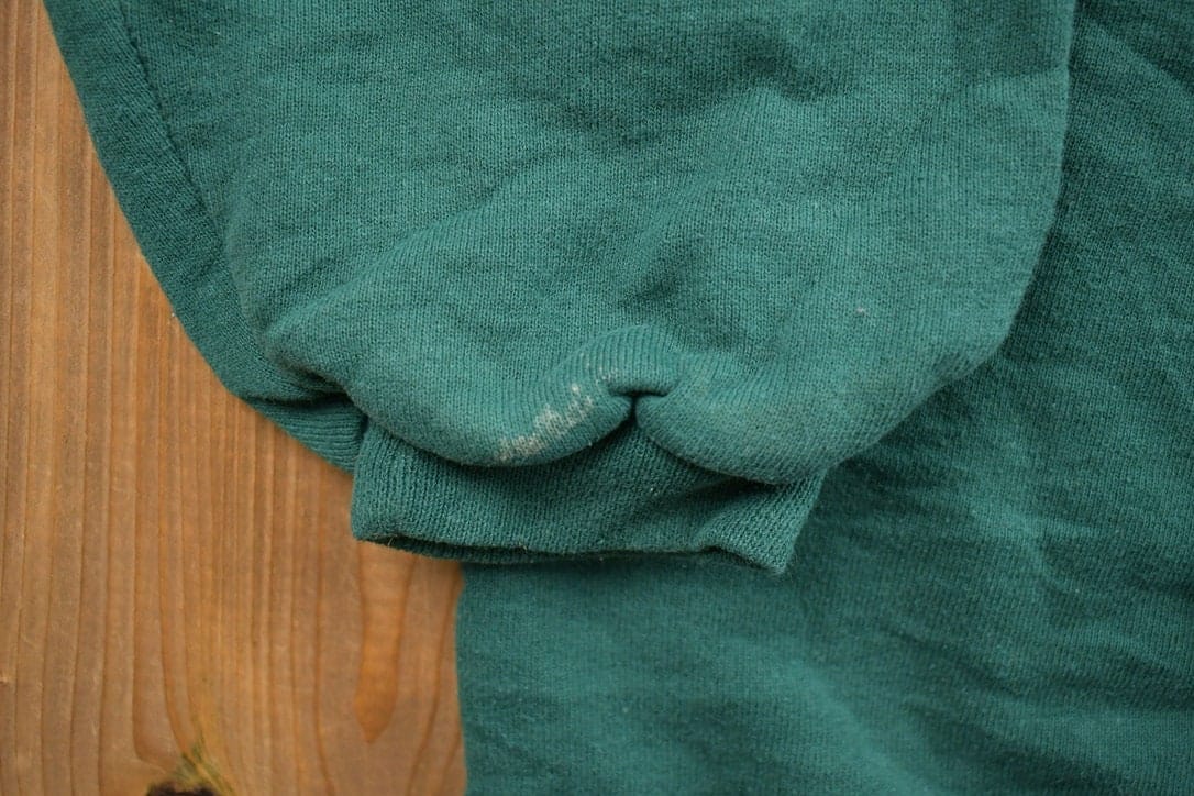 Vintage 1990s Russell Athletics Blank Green Crewneck Sweatshirt Men's Medium - Image 4