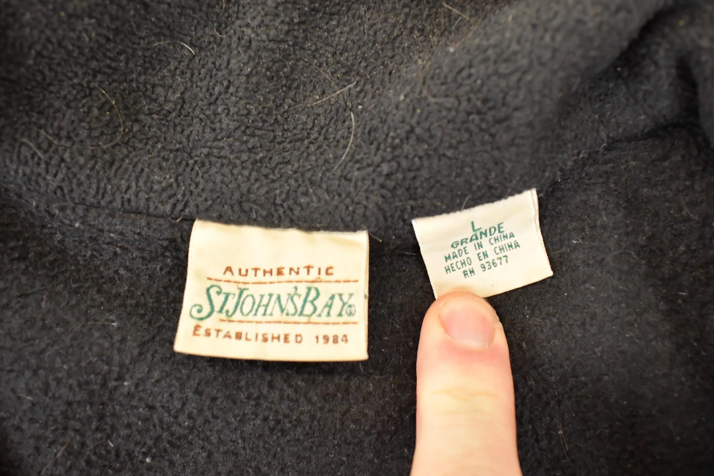 Vintage 1990s St John's Bay Fleece Outdoorsman Sweater Vest Men's L - Image 4