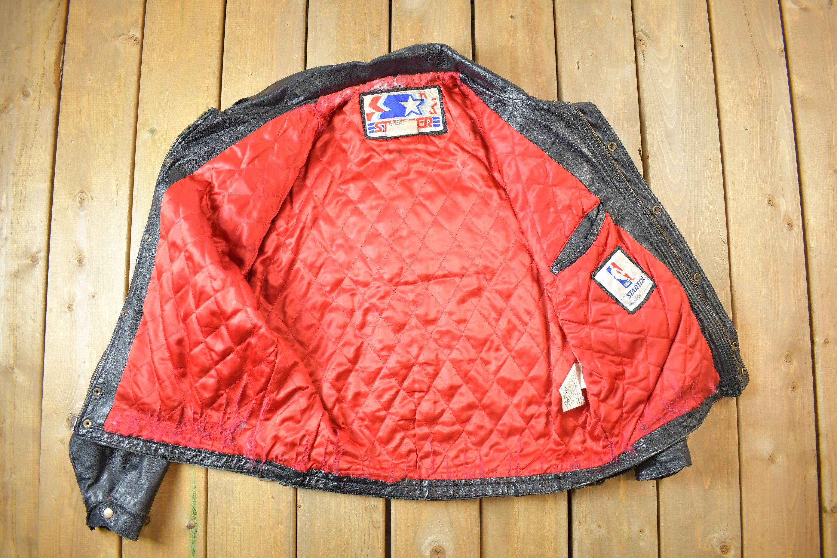 Vintage 1990s Starter NBA Chicago Bulls Leather Jacket - Image 3