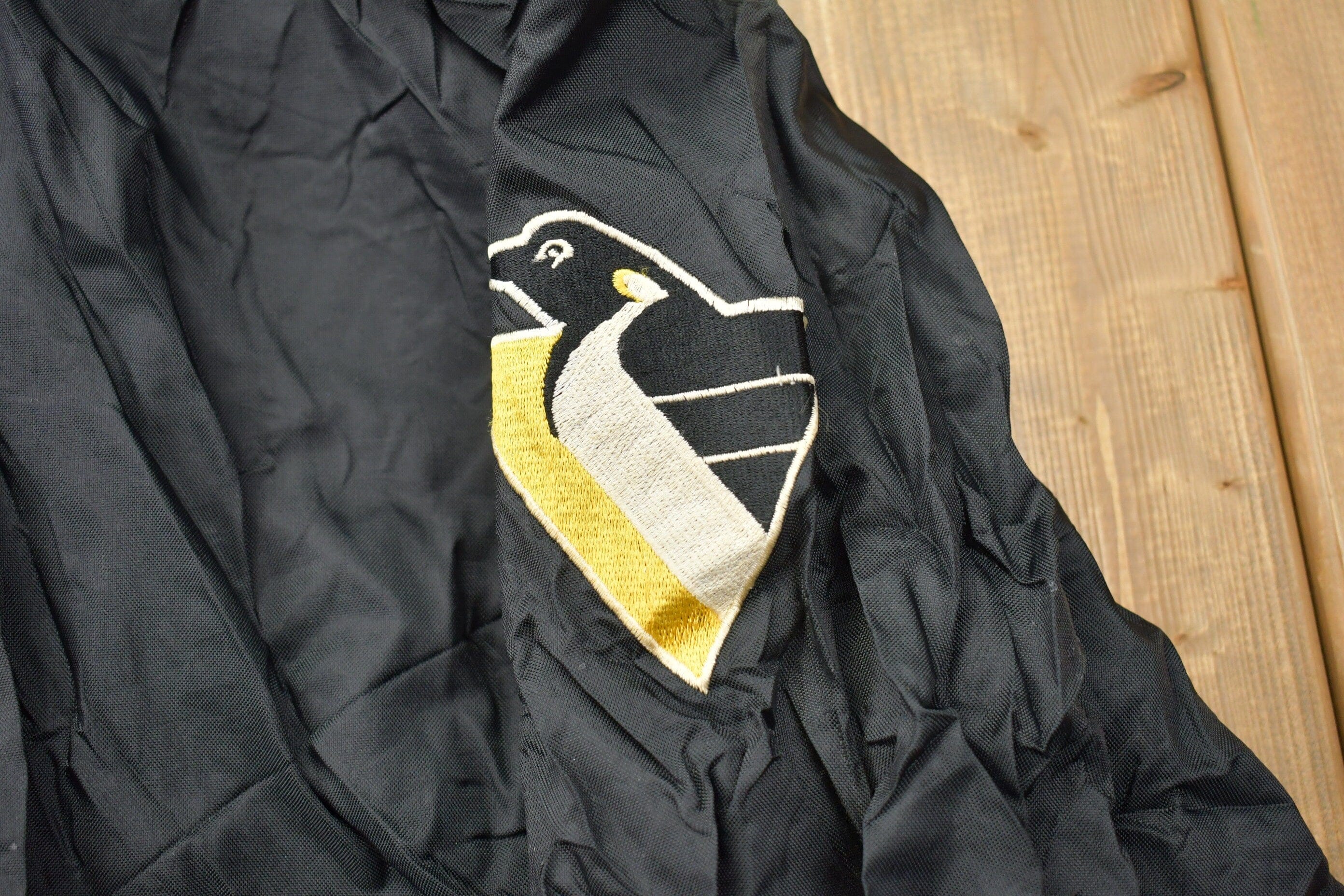 Vintage 1990s Starter Pittsburgh Penguins NHL Windbreaker Jacket Men's 2XL - Image 3