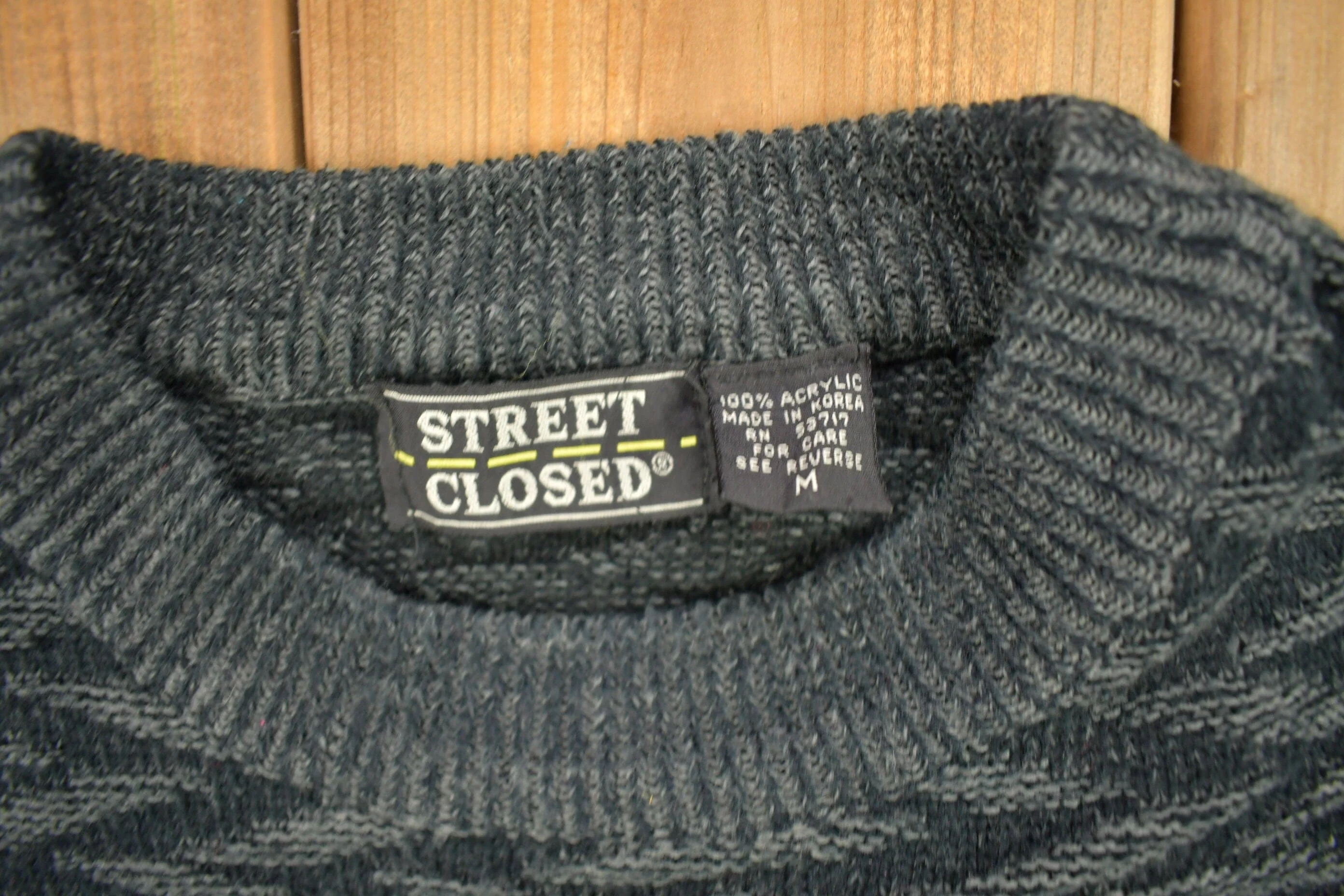 Vintage 1990s Street Closed Striped Knitted Crewneck Sweater Men's Medium - Image 4