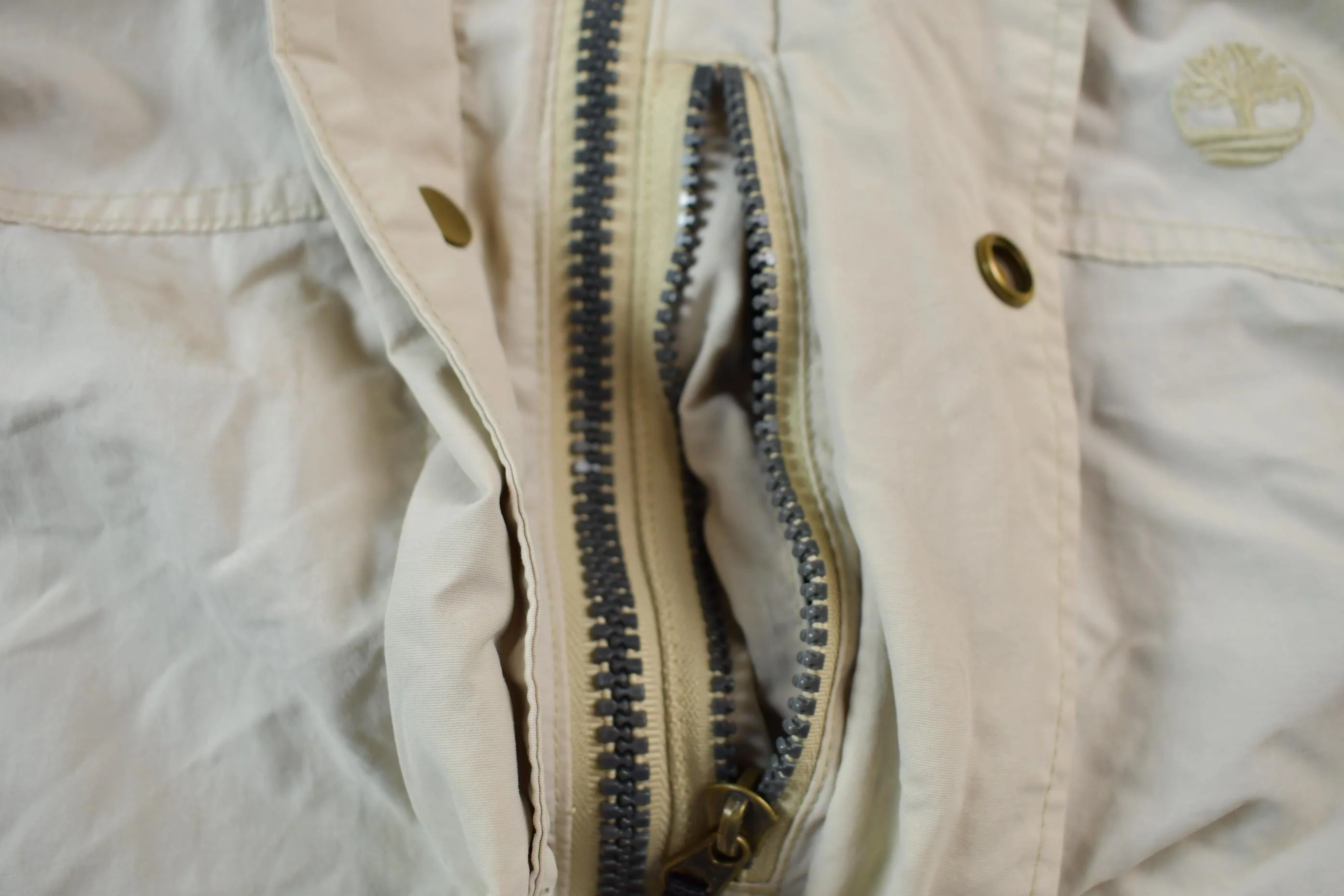 Vintage 1990s Timberland Full Zip Insulated Windbreaker Jacket Men's Medium - Image 6