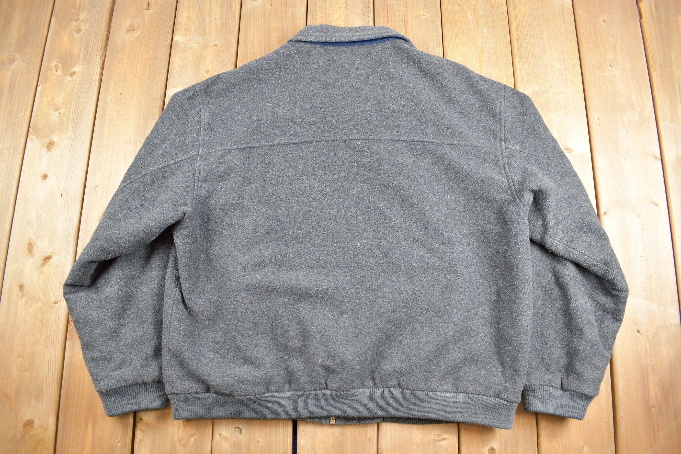 Vintage 1990s Tommy Hilfiger Embroidered Fleece Jacket Men's XL - Image 3