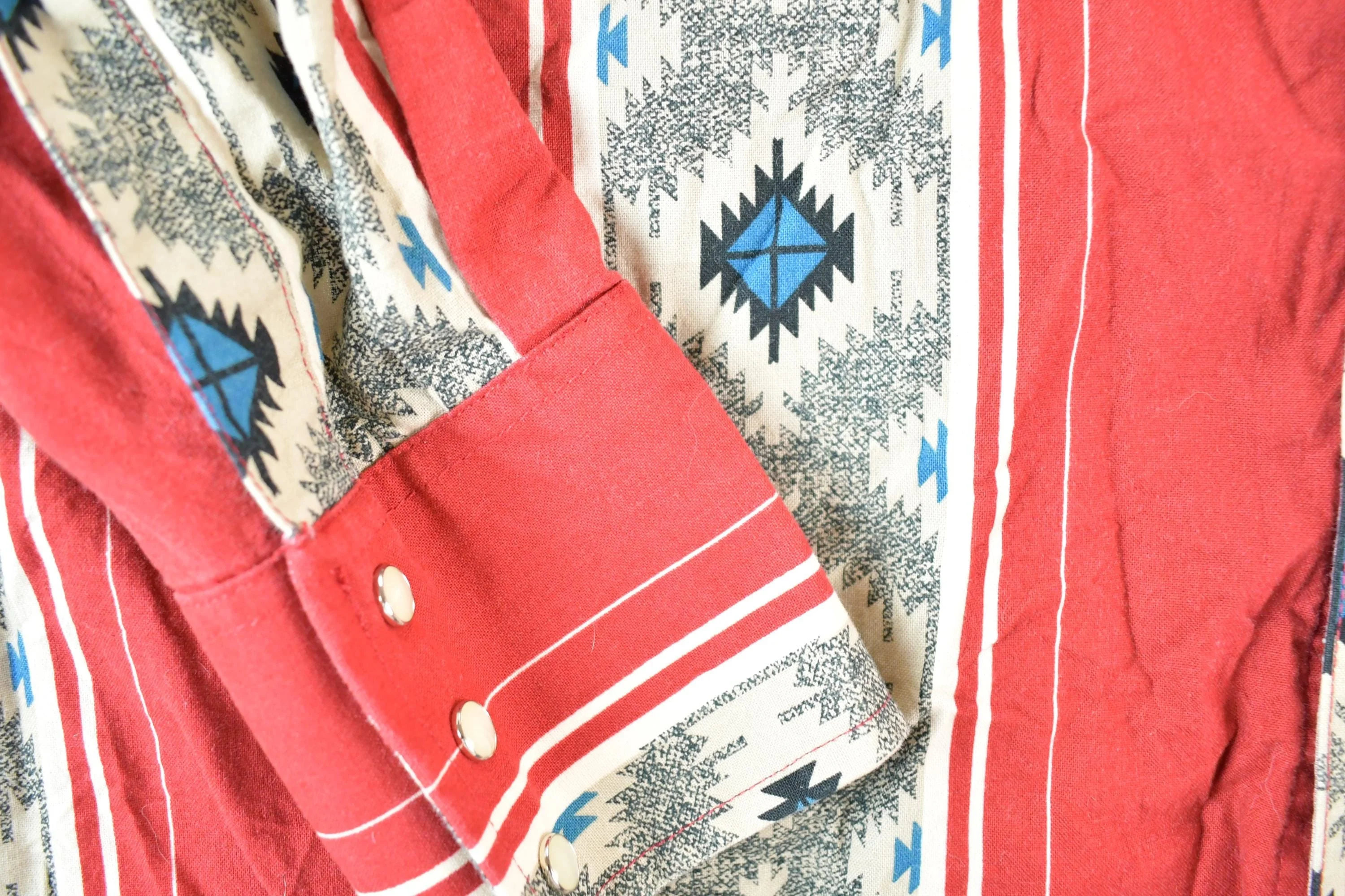 Vintage 1990s Wrangler Western Shirts Aztec Style Button Up Shirt Mens Large - Image 3