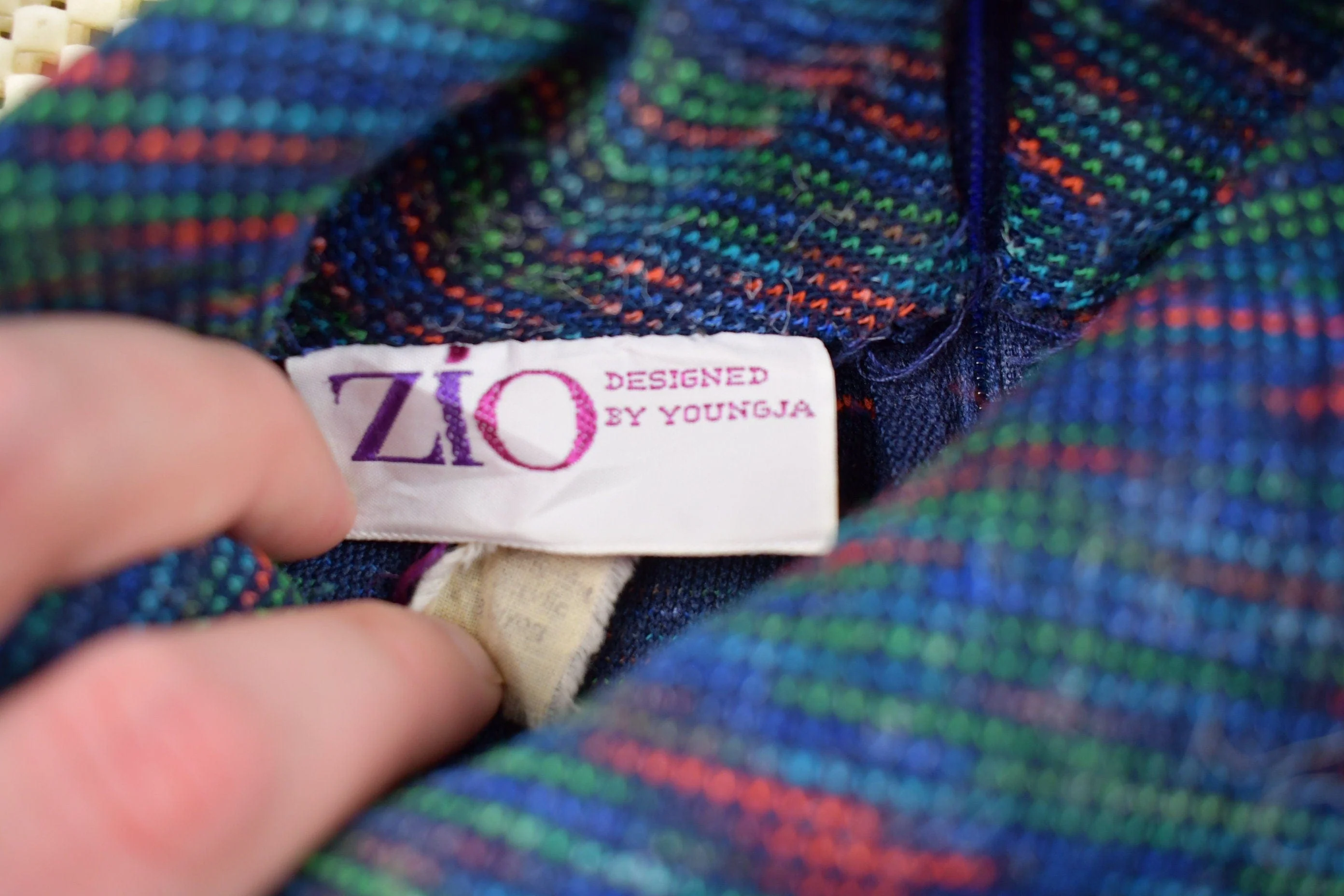 Vintage 1990s Zio By Youngja Knitted Crewneck Sweater Men's XS - Image 3