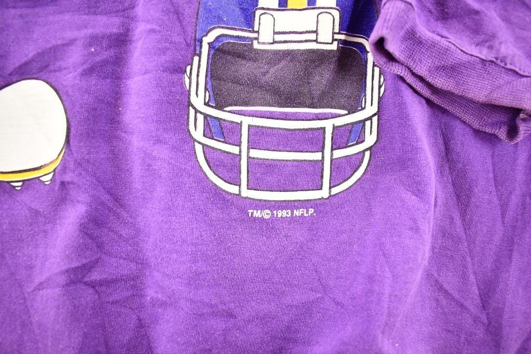 Vintage 1993 Vikings Bugs Bunny Marvin The Martian NFL Cartoon Crewneck Sweatshirt Men's S - Image 4