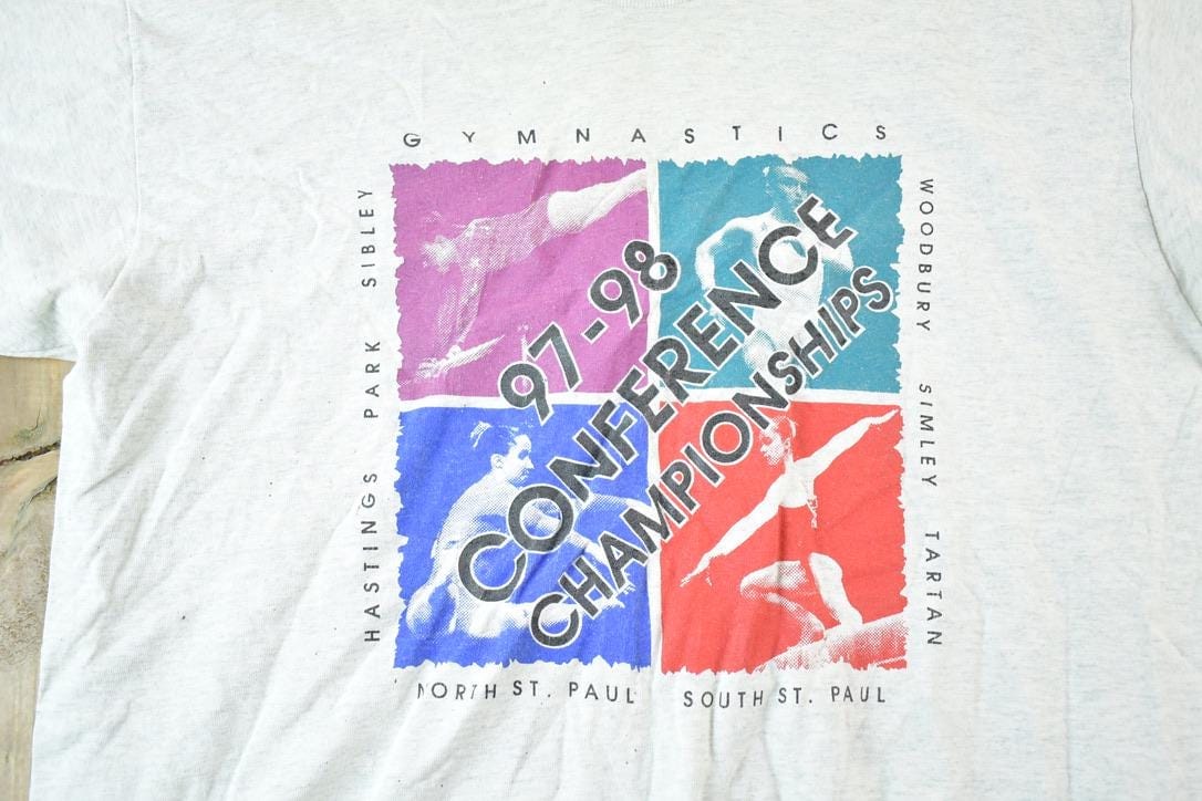 Vintage 1997 98 Conference Gymnastics Championships Souvenir T-Shirt Mens XL - Image 3