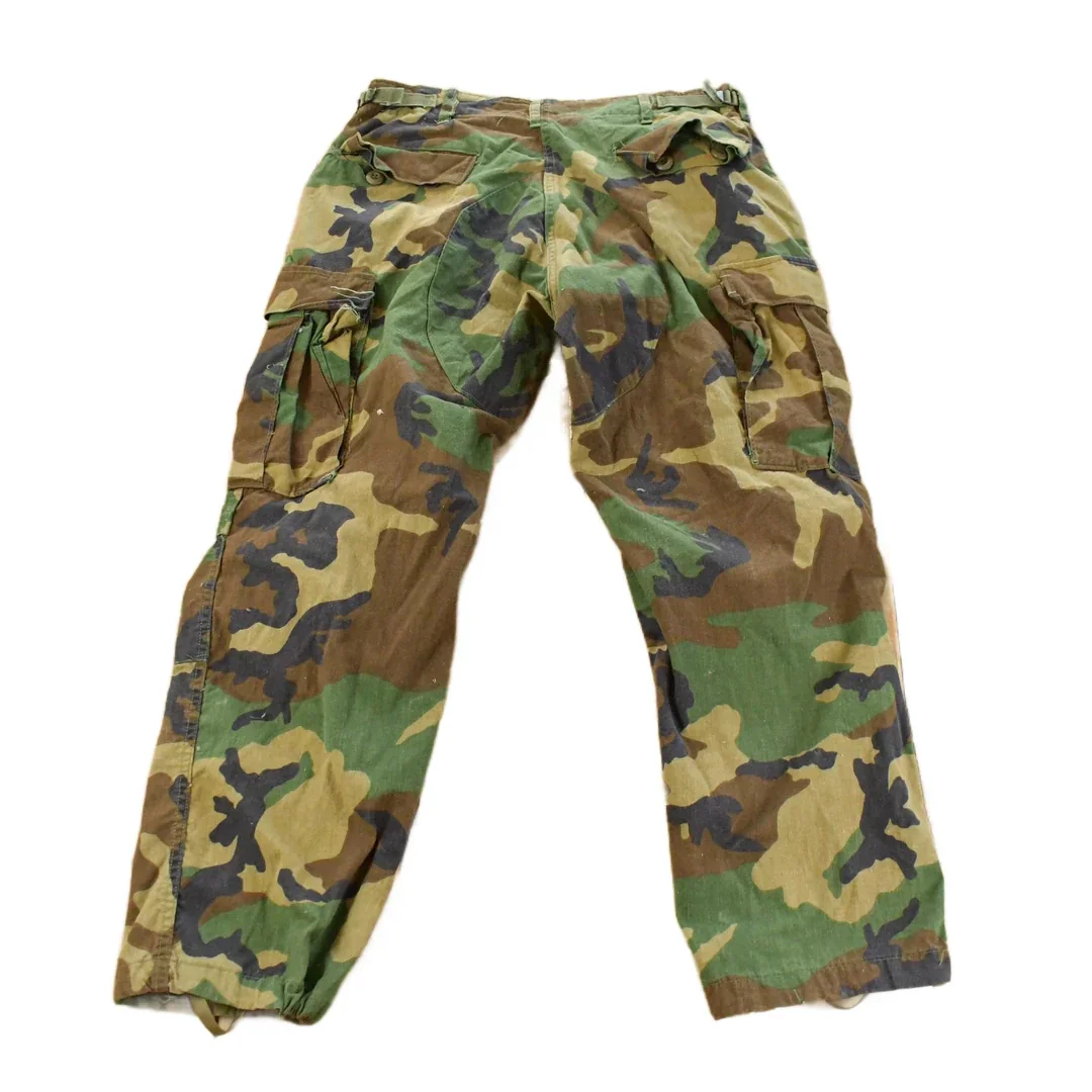 Vintage 2000s Army Military Woodland Camo Cargo Pants Men's 33 x 28 - Image 2