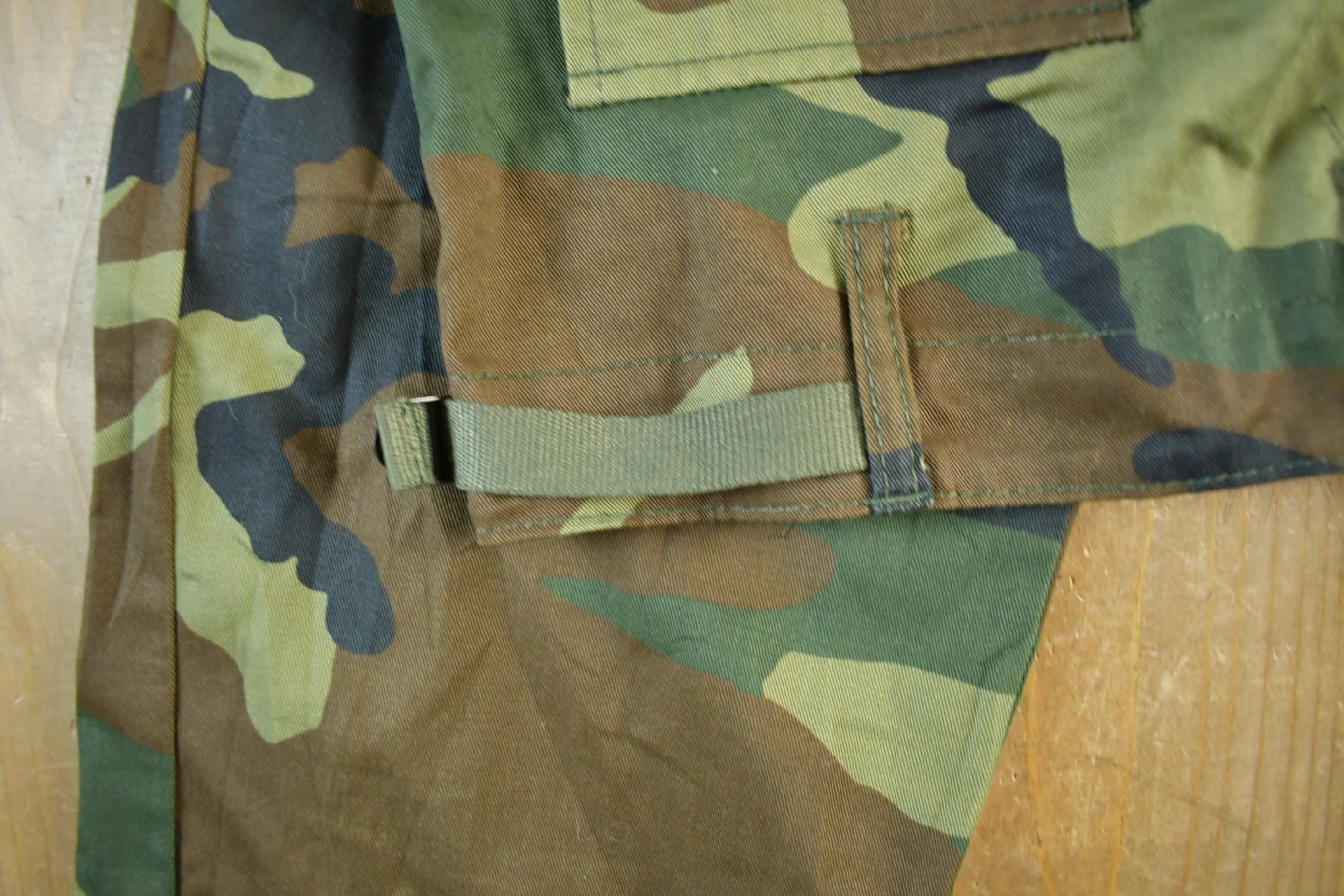 Vintage 2000s Army Woodland Camouflage Cargo Pants Women's 30 x 29 - Image 6