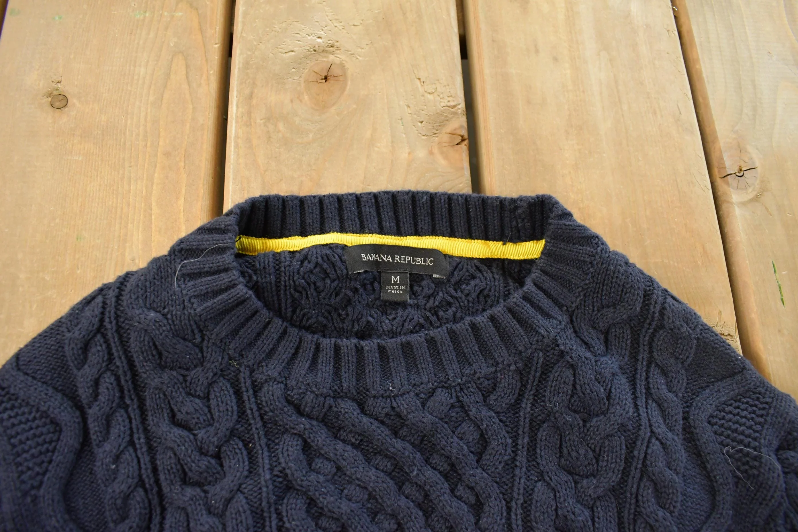Vintage 2000s Banana Republic Cable Knit Sweater Women's Medium - Image 3