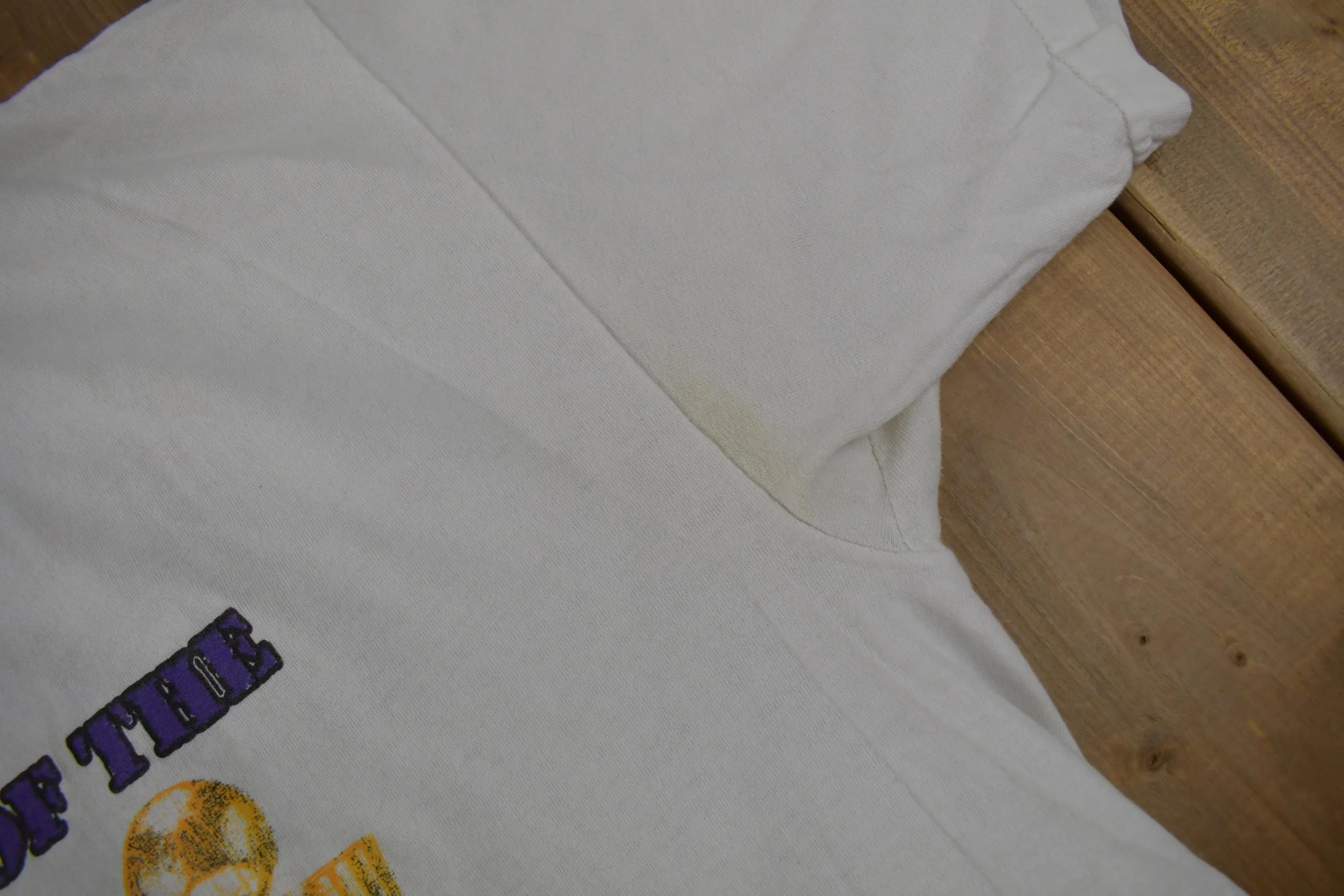 Vintage 2002 Los Angeles Lakers NBA 3 Peat Champs Graphic T-Shirt Men's XL - Image 7