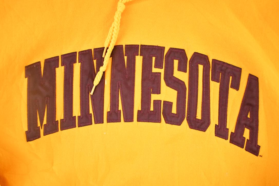 Vintage 90s Minnesota Embroidered Cross Grain Hoodie (Men's XL) - Image 3
