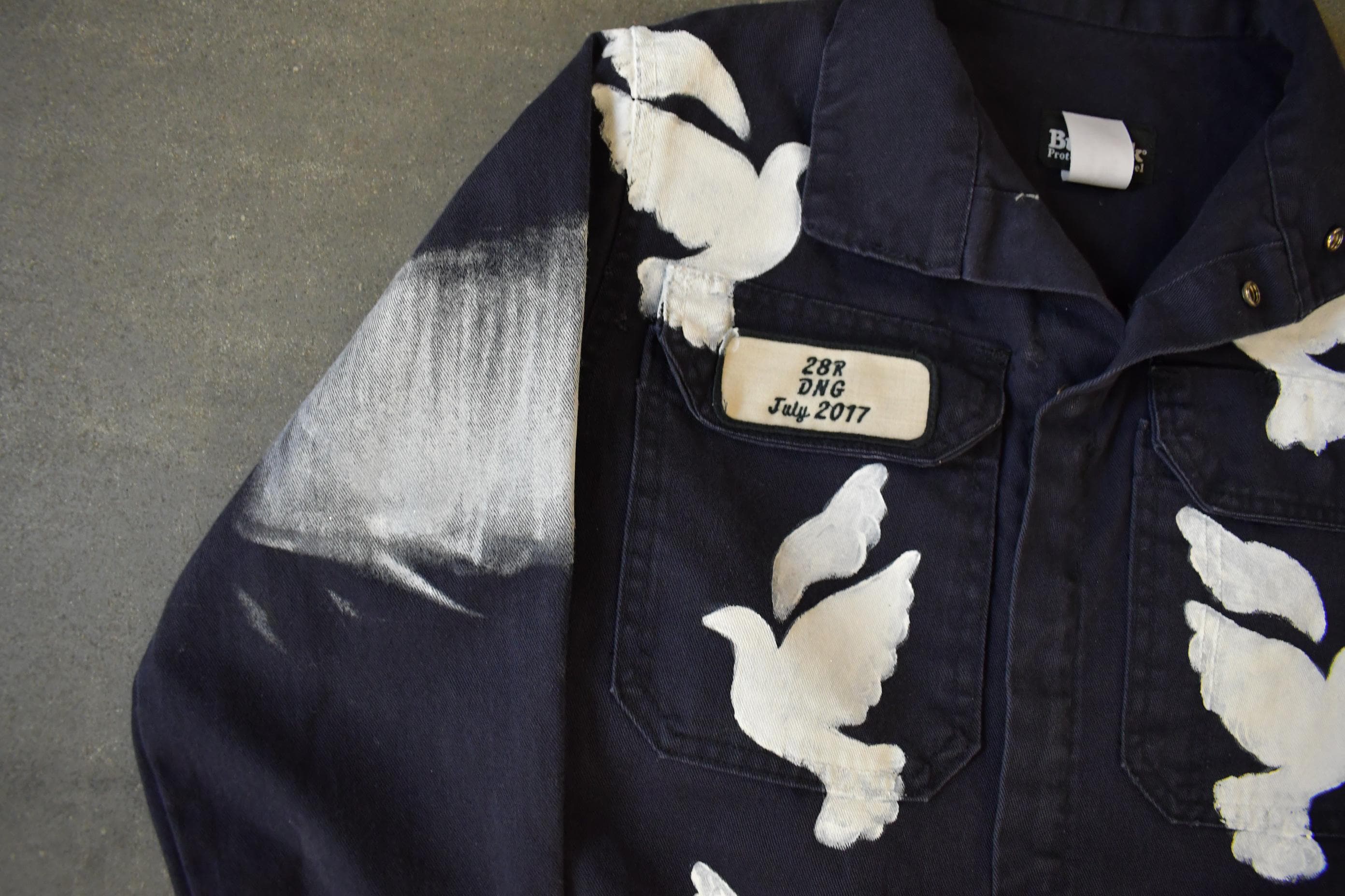 Vintage Custom Handmade Dove Peace Coveralls Jumpsuit Size 28R - Image 4