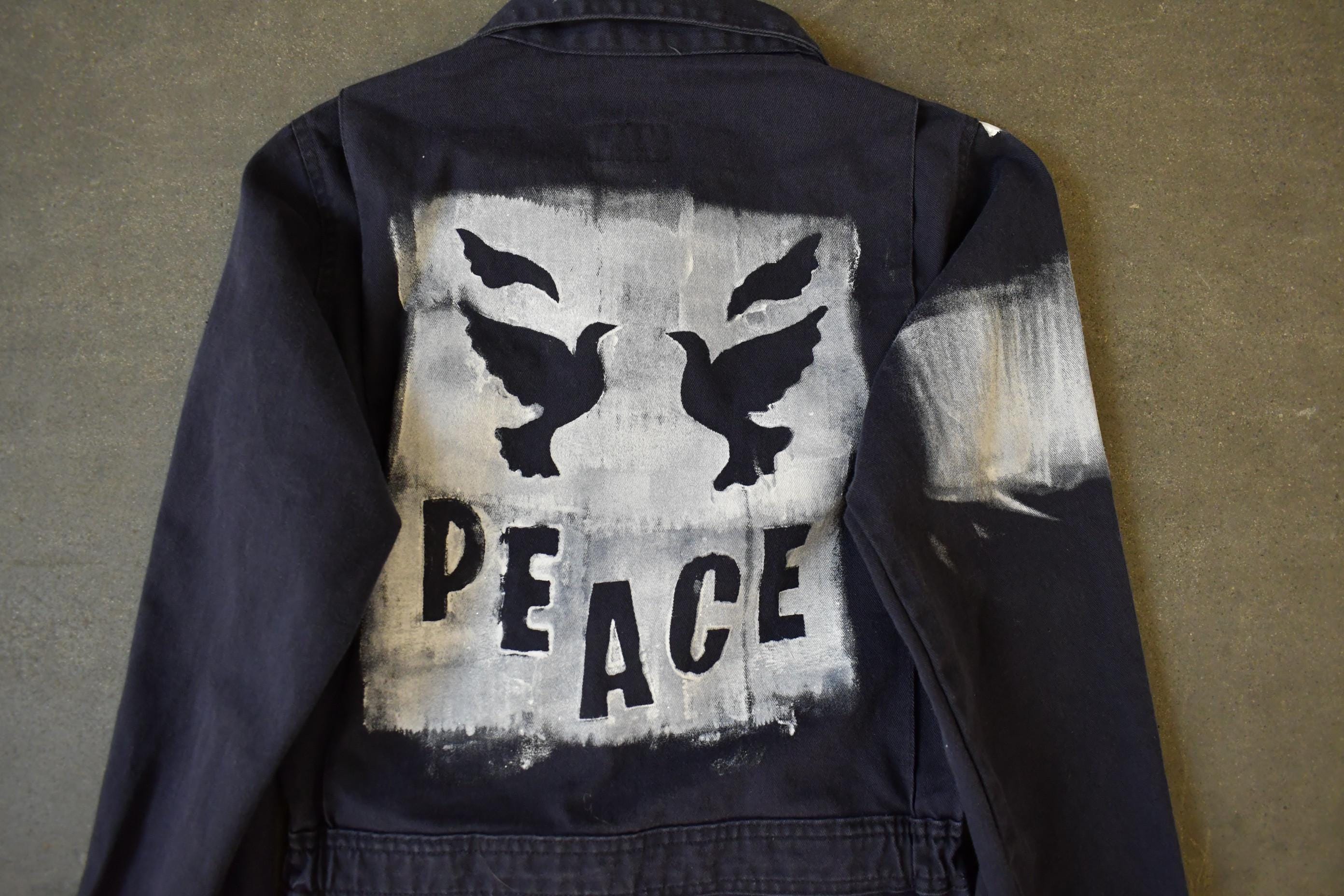 Vintage Custom Handmade Dove Peace Coveralls Jumpsuit Size 28R - Image 7