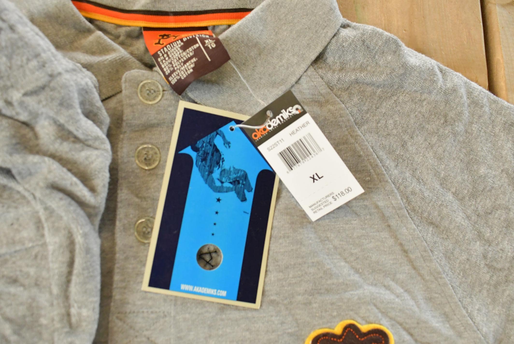 Vintage Deadstock Y2K Akademiks Stadium Division Polo Shirt & Sweatpants Set Men's XL - Image 9