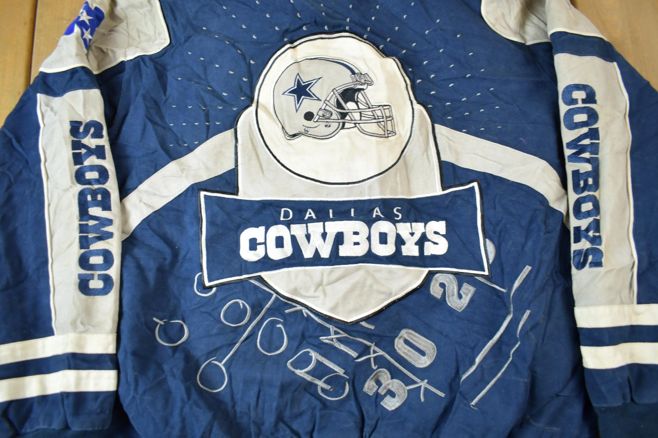 Vintage Y2K Dallas Cowboys NFL Embroidered Bomber Jacket Men's Large - Image 4