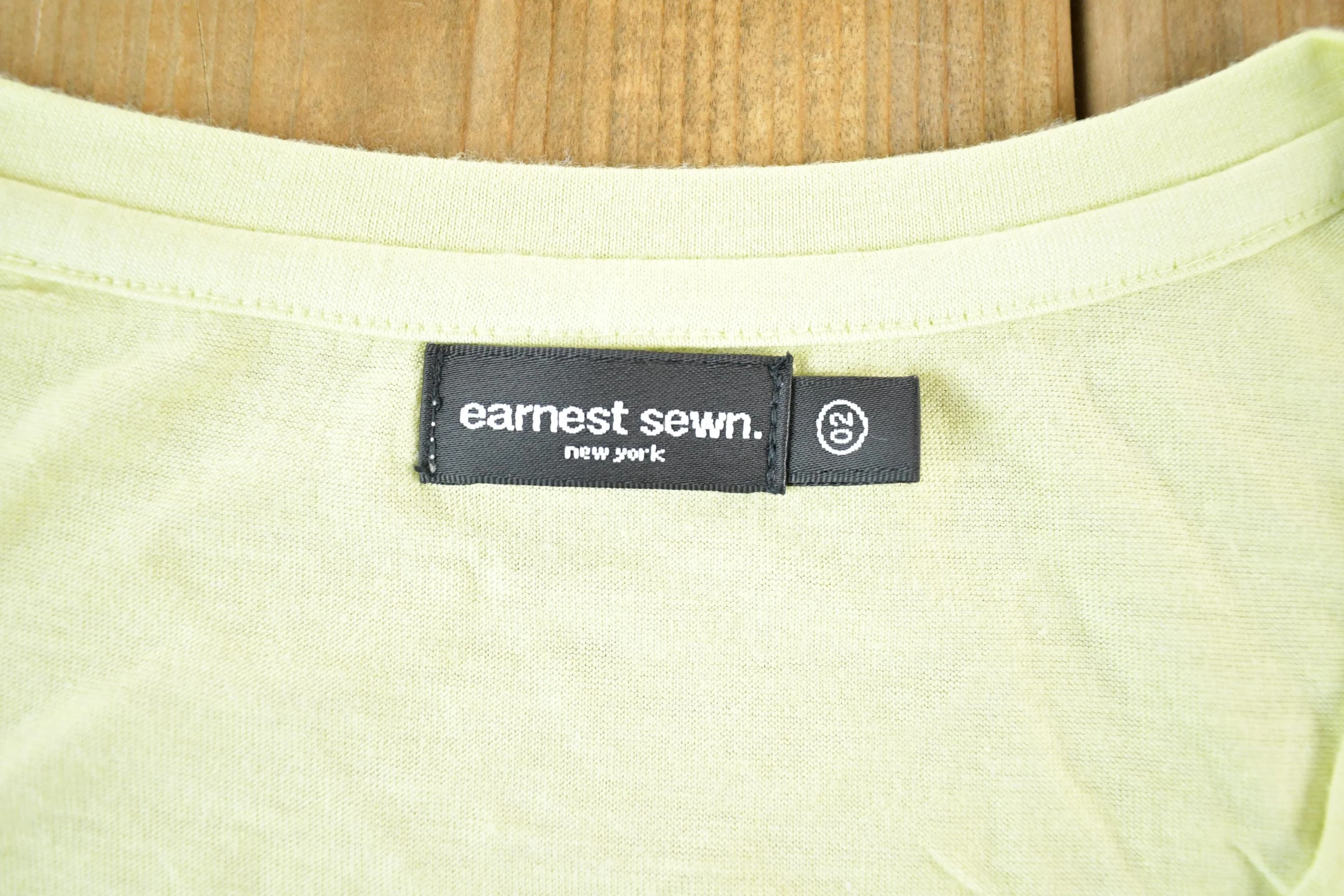 Vintage Y2K Earnest And Sewn Souvenir V Neck T-Shirt Women's M - Image 3