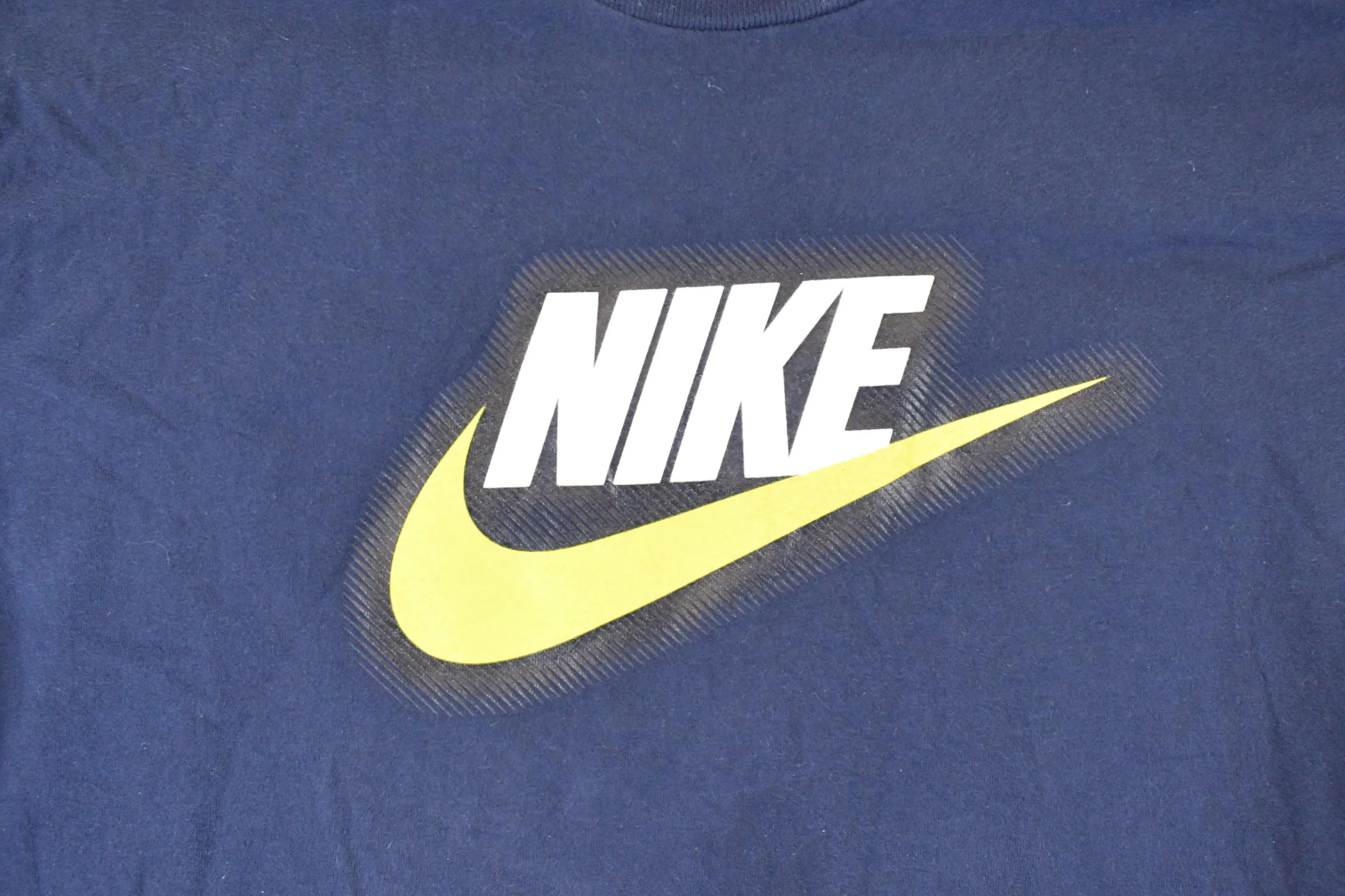 Vintage Y2K Nike T-Shirt Men's M - Image 3